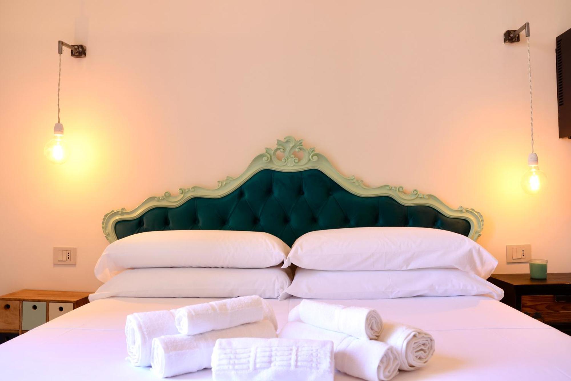كاتانيا Holiday Lux Boutique Room الغرفة الصورة