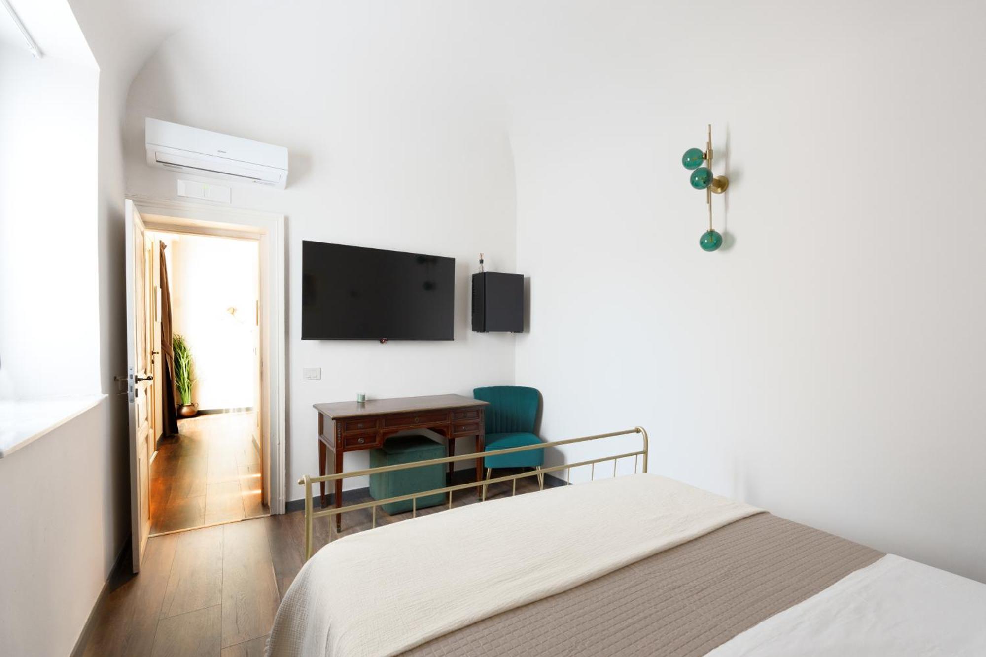 كاتانيا Holiday Lux Boutique Room المظهر الخارجي الصورة